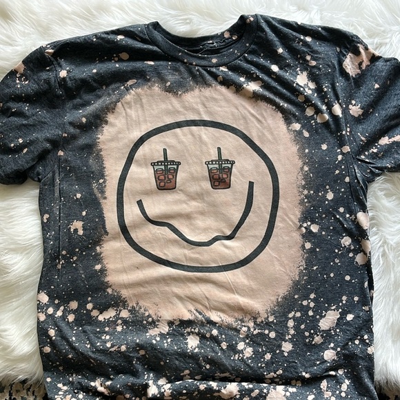 NWOT Iced Coffee Smile Face Tee Shirt Gray Acid Washed Size L - Picture 4 of 6